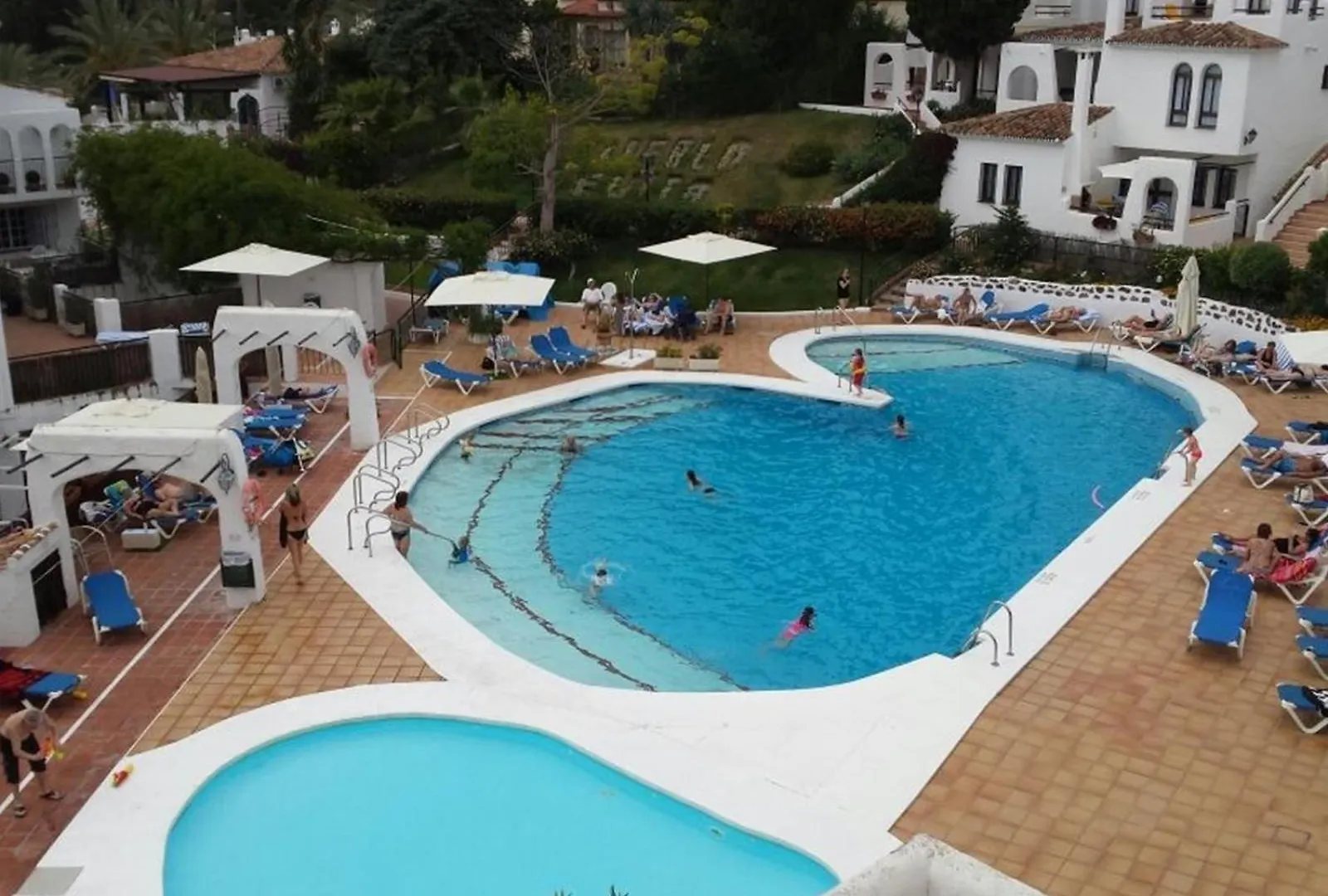 2 Bed Apartment In Pueblo Evita Benalmádena Spanien